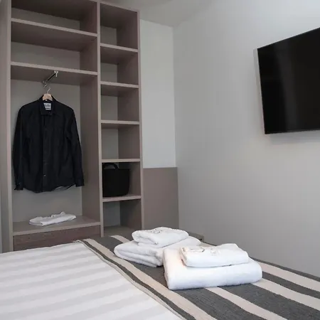 The Mood * Agia Paraskevi (Kassandra)